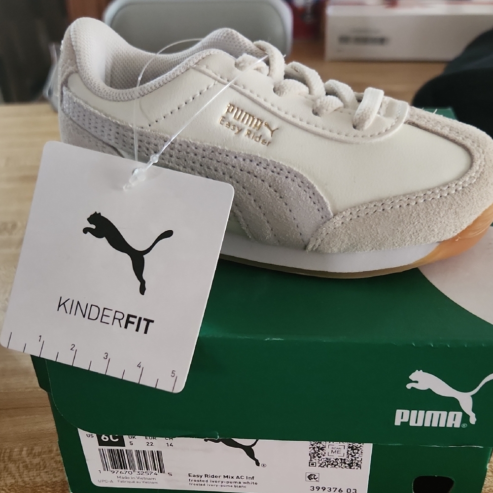 PUMA Kids Easy Rider Sneakers - White and Tan